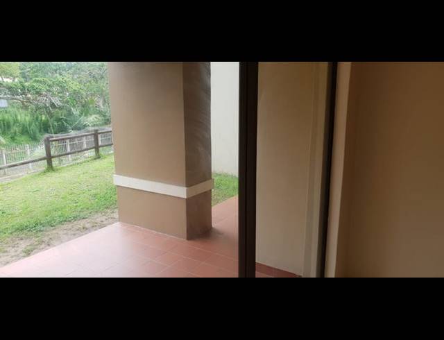 2 BEDROOM APARTMENT FOR SALE IN MARGATE BEACH